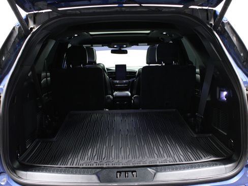 Used 2020 Ford Explorer ST w/ ST Street Pack image 14