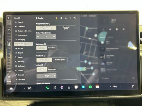 Used 2021 Tesla Model S Plaid image 25