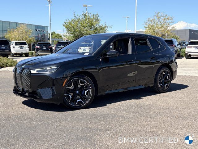 Certified 2024 BMW iX xDrive50 w/ Premium Package AWD/4WD image 1