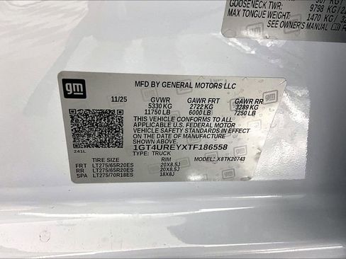 New 2026 GMC Sierra 2500 Denali w/ Denali Reserve Package AWD/4WD image 9