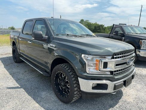 Used 2018 Ford F150 XLT w/ Equipment Group 302A Luxury AWD/4WD image 5