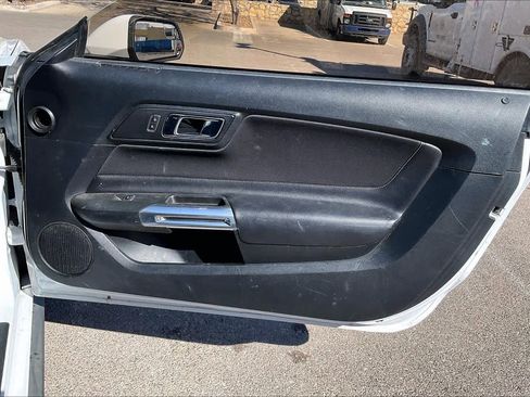 Used 2015 Ford Mustang Coupe w/ Enhanced Security Package image 21