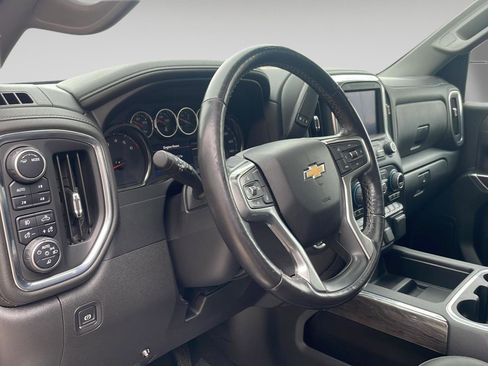 Used 2021 Chevrolet Silverado 1500 LTZ image 19