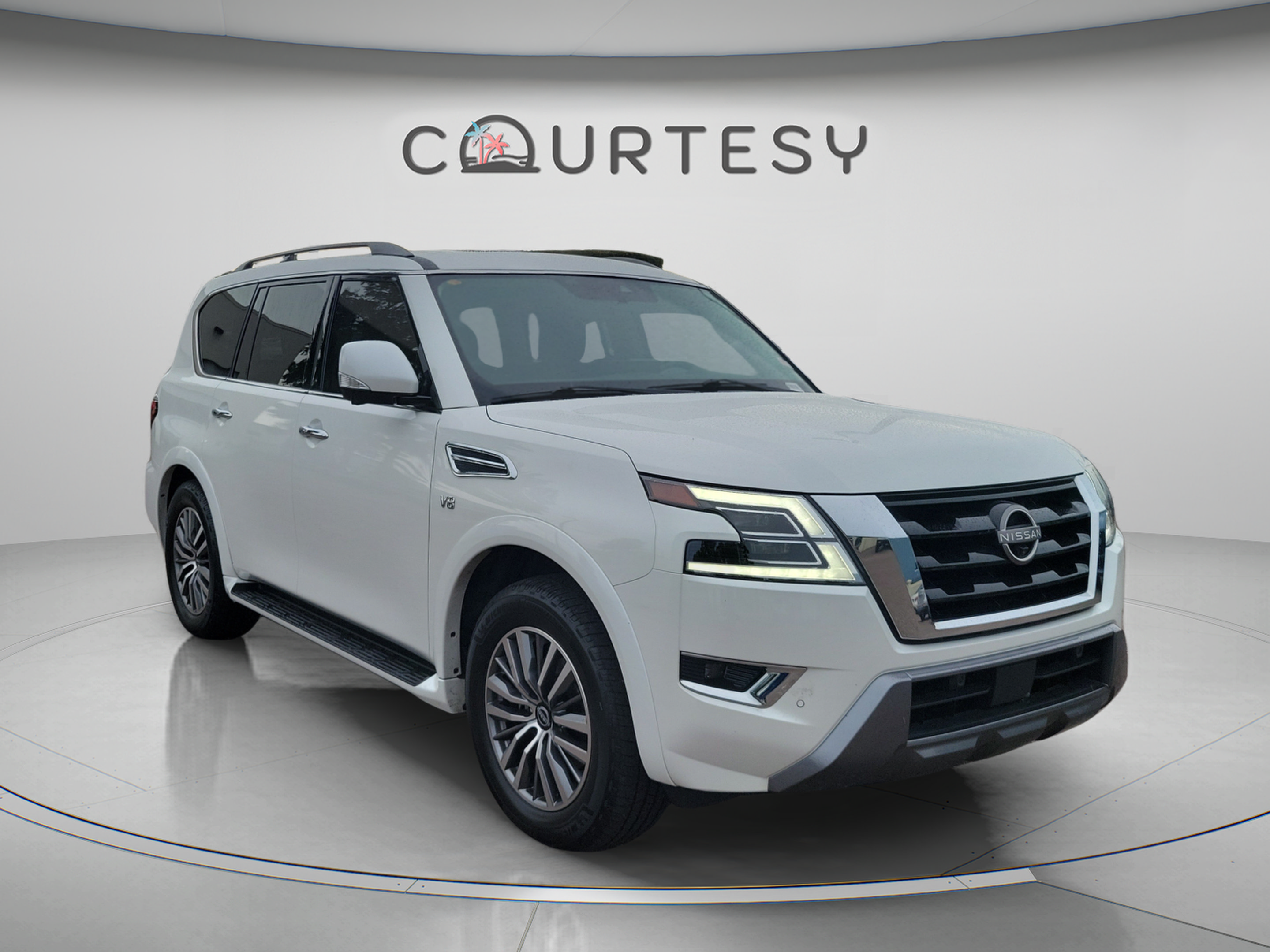 Used 2021 Nissan Armada SL w/ Captain's Chairs Package RWD image 7