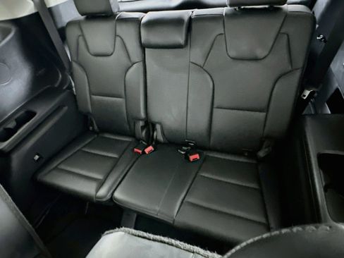 Used 2025 Kia Telluride S FWD image 30
