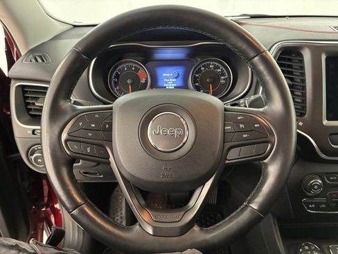 Used 2020 Jeep Cherokee Trailhawk w/ Comfort/Convenience Group AWD/4WD image 22