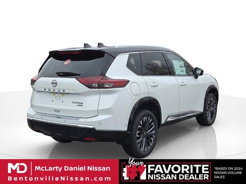 New 2026 Nissan Rogue Platinum w/ Tech Package AWD/4WD image 5