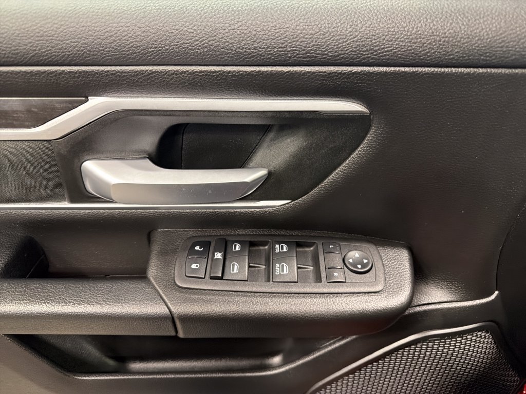 Used 2023 RAM 1500 Big Horn AWD/4WD image 18