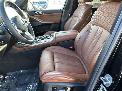 Certified 2024 BMW X7 M60i w/ Executive Package image 27