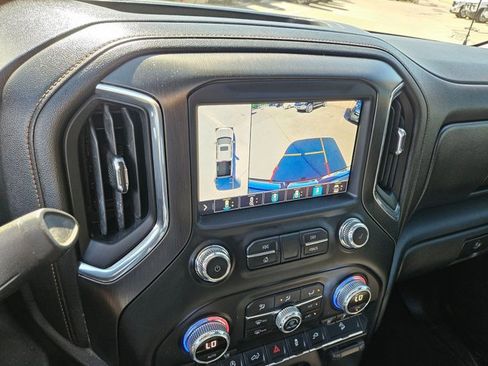 Used 2021 GMC Sierra 1500 AT4 w/ AT4 Premium Package image 18