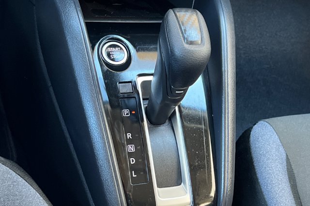 Used 2025 Nissan Versa SV FWD image 25