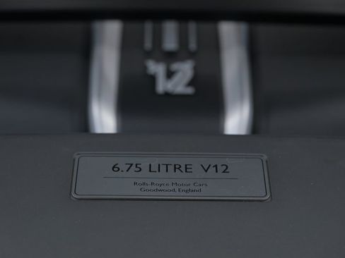 Used 2026 Rolls-Royce Cullinan AWD/4WD image 70
