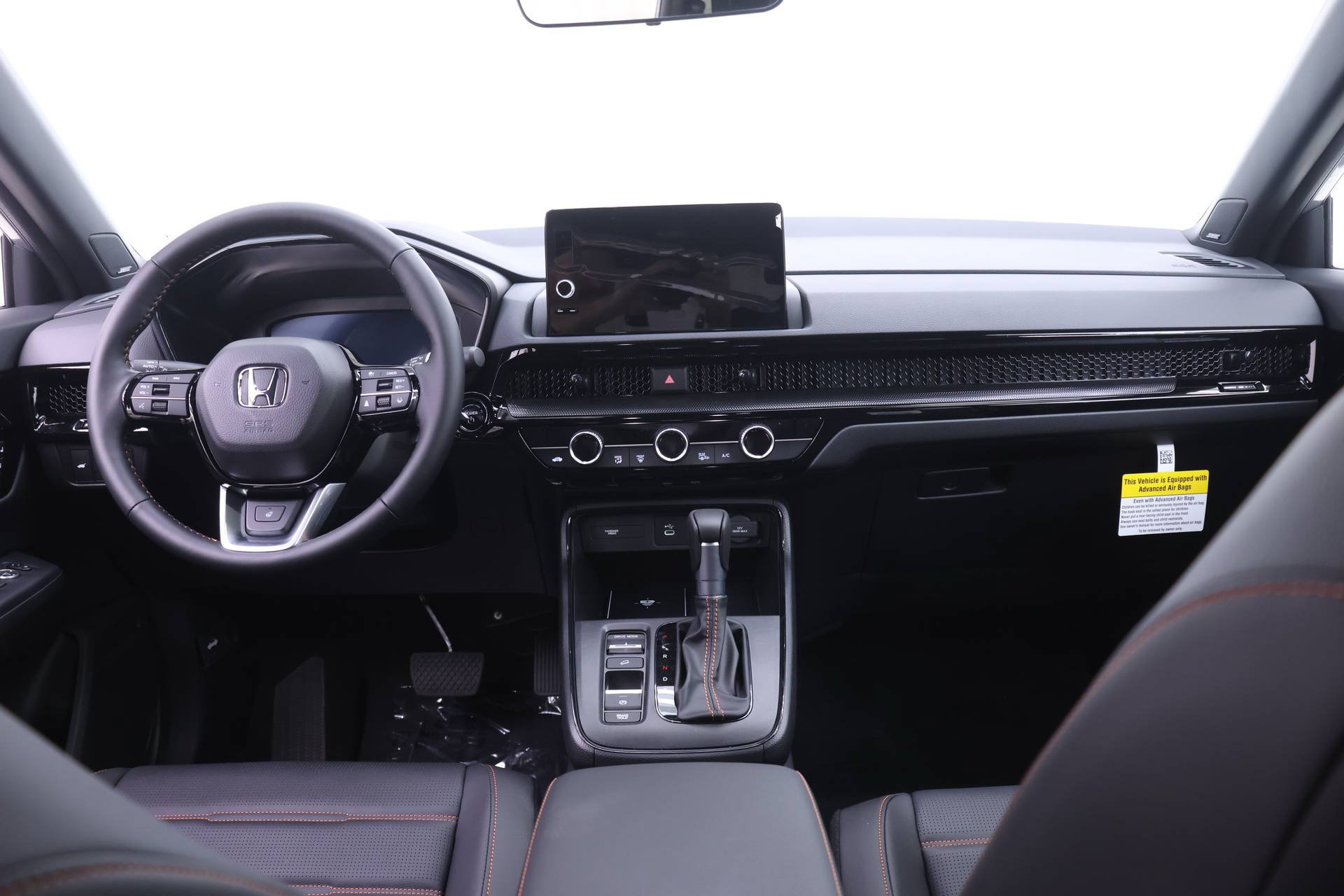 Used 2024 Volvo S60 B5 Plus FWD image 30