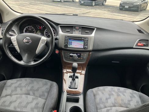 Used 2013 Nissan Sentra SL w/ Navigation Pkg FWD image 17
