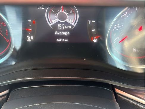 Used 2018 Dodge Challenger R/T w/ Driver Convenience Group RWD image 16