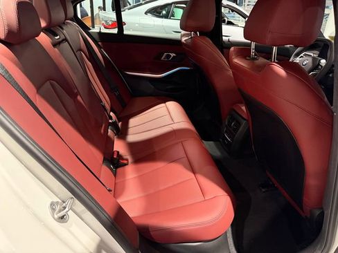 Used 2025 BMW 330i xDrive Sedan w/ M Sport Package image 30