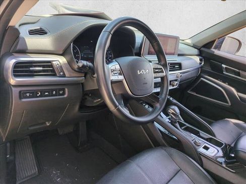 Used 2022 Kia Telluride EX w/ EX Premium Package FWD image 10