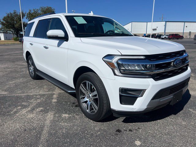 Used 2022 Ford Expedition Limited RWD image 1