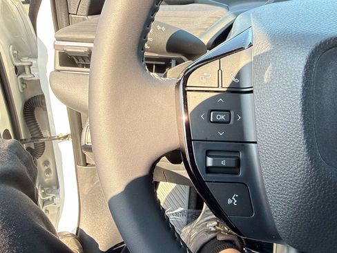 New 2026 Toyota C-HR AWD/4WD image 20