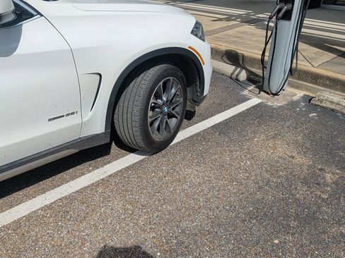 Used 2017 BMW X5 sDrive35i image 14