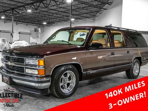 Used 1997 Chevrolet Suburban 2WD w/ Preferred Equipment Group 3 image 1
