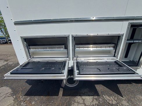 New 2025 Ford Transit 350 image 42