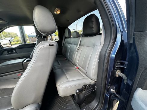 Used 2014 Ford F150 XLT w/ XLT Chrome Package image 11