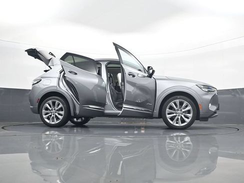 Certified 2023 Buick Envision Avenir AWD/4WD image 33