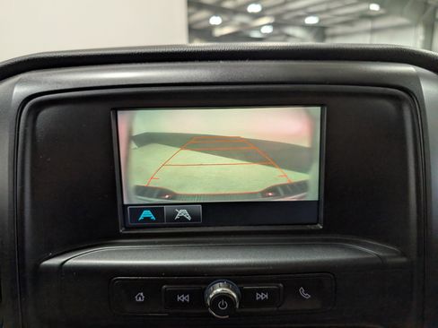 Used 2018 Chevrolet Silverado 1500 Custom w/ Custom Convenience Package image 26