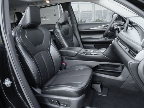 Used 2026 INFINITI QX60 Luxe w/ Cargo Package image 37