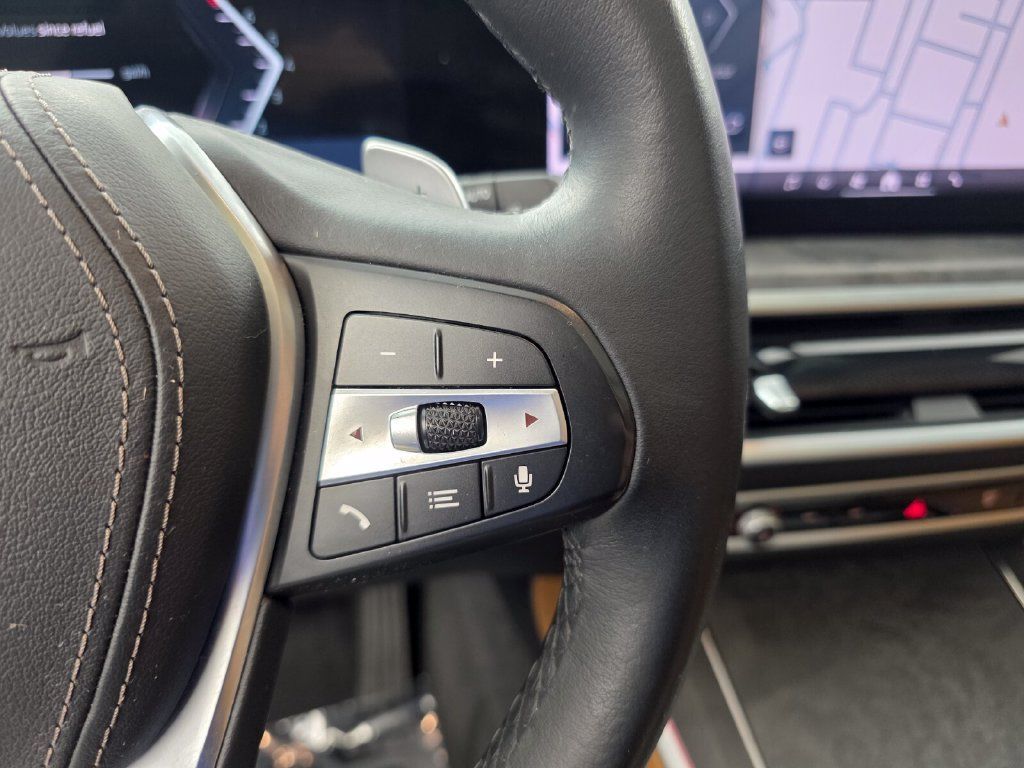 Used 2024 BMW X5 sDrive40i w/ Premium Package RWD image 18