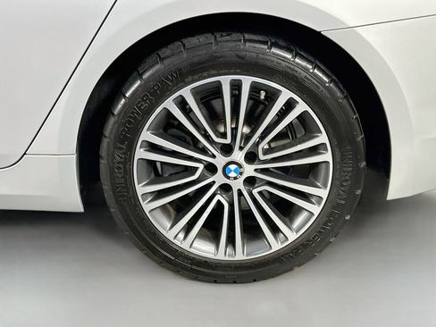 Used 2020 BMW 530i RWD image 35