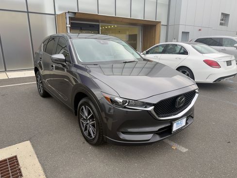 Used 2018 MAZDA CX-5 Touring w/ Preferred Equipment Package image 1