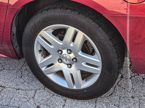 Used 2013 Chevrolet Impala LT FWD image 7