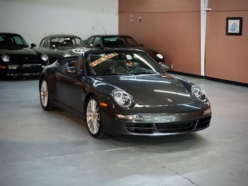 Used 2007 Porsche 911 Cabriolet image 24