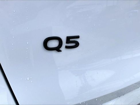 Used 2025 Audi Q5 Prestige AWD/4WD image 7