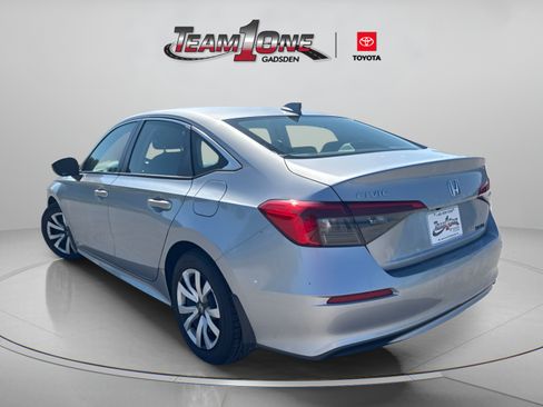 Used 2024 Honda Civic LX image 5