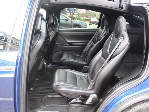 Used 2016 Tesla Model X 90D image 24