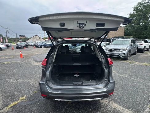 Used 2018 Nissan Rogue SL AWD/4WD image 16
