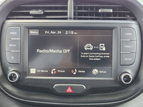 Certified 2025 Kia Soul LX FWD image 8