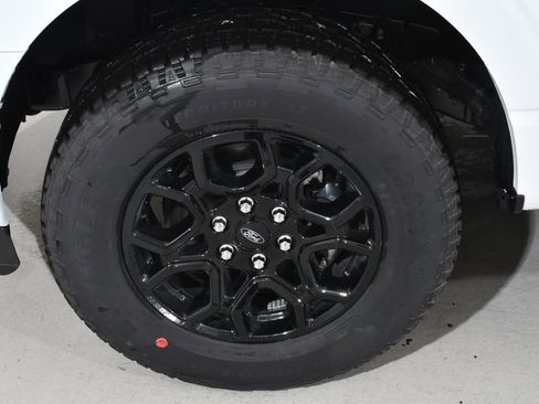 New 2025 Ford F150 XLT w/ Equipment Group 302A MID image 24