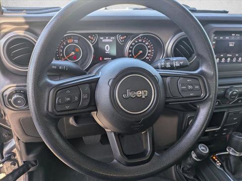 Used 2023 Jeep Wrangler Sport image 11