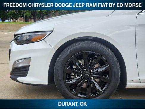 Used 2024 Chevrolet Malibu LT FWD image 6