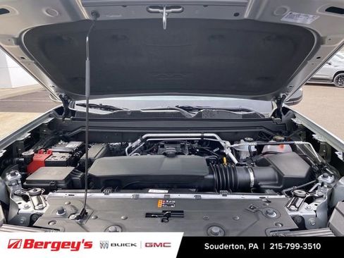 New 2026 GMC Canyon Elevation w/ Convenience Package image 33