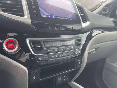 Certified 2017 Honda Ridgeline RTL-E image 28