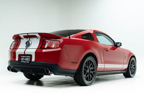 Used 2010 Ford Mustang Shelby GT500 image 12