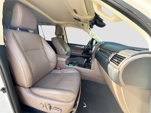 Used 2021 Lexus GX 460 Premium image 15