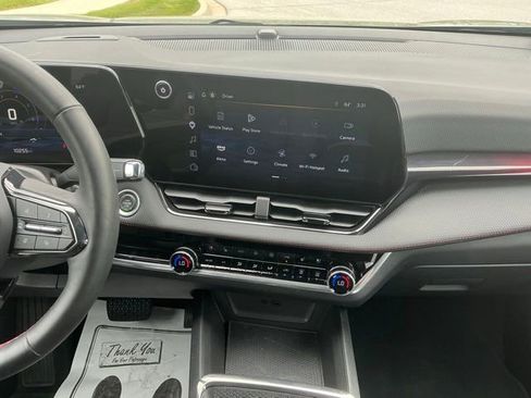 Used 2025 Chevrolet Equinox RS w/ Safety and Technology Package AWD/4WD image 25