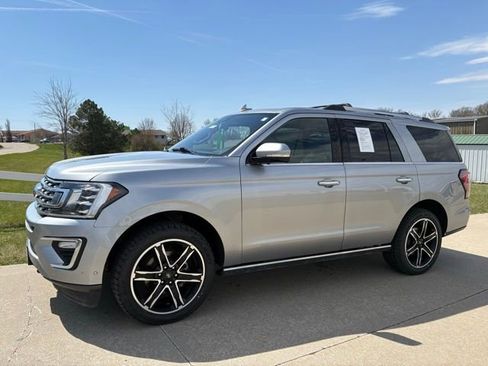 Used 2021 Ford Expedition Limited AWD/4WD image 1