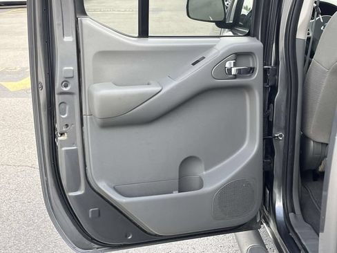 Used 2019 Nissan Frontier SV w/ Value Truck Package AWD/4WD image 17